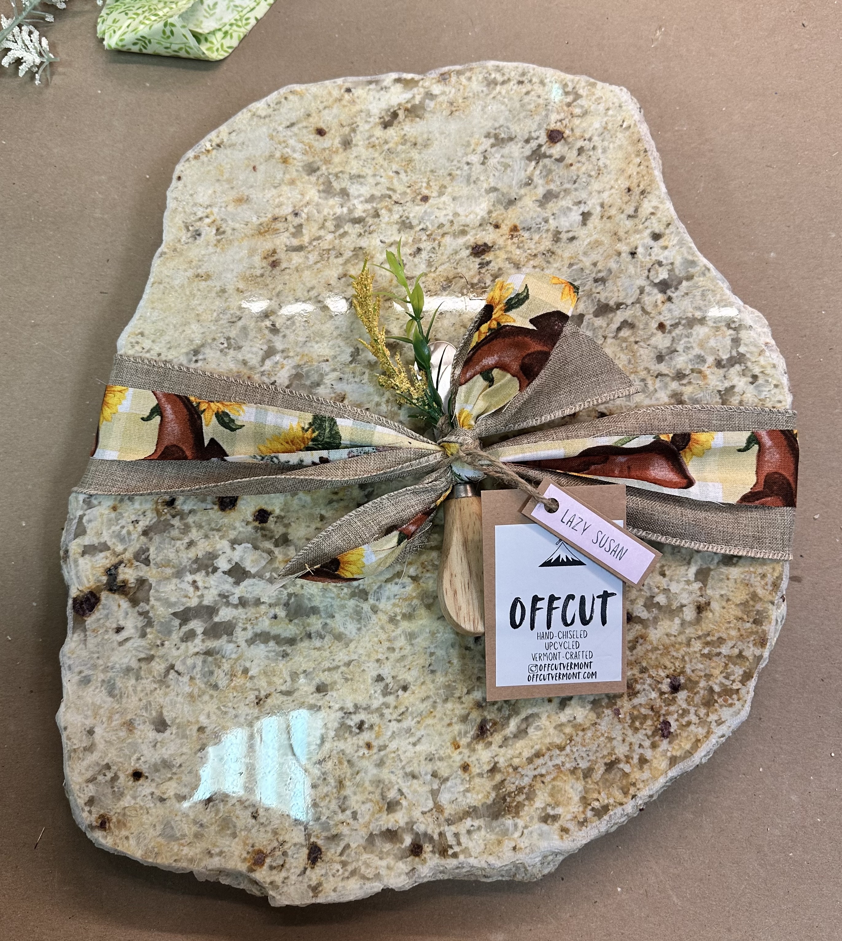 Wrapped Offcut lazy Susan with sunflower ribbon